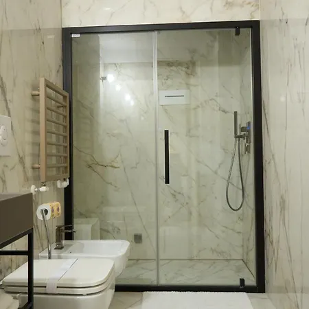 Trastevere Boutique With Gym And Steam Shower Apartamento