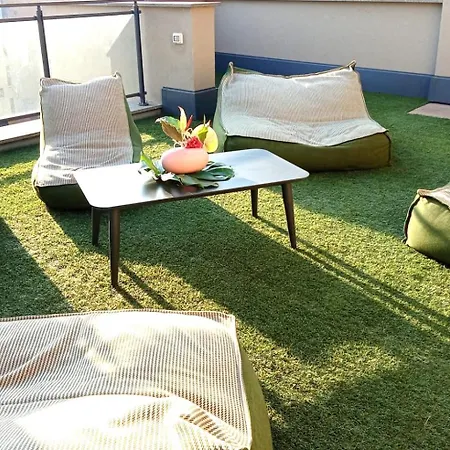 דירה Trastevere Boutique With Gym And Steam Shower רומא